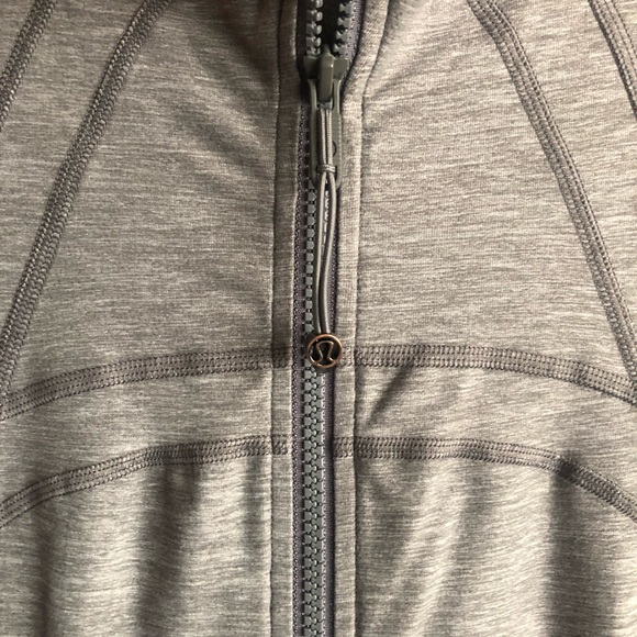 LULULEMON jacket sz 8 - Picture 5 of 6